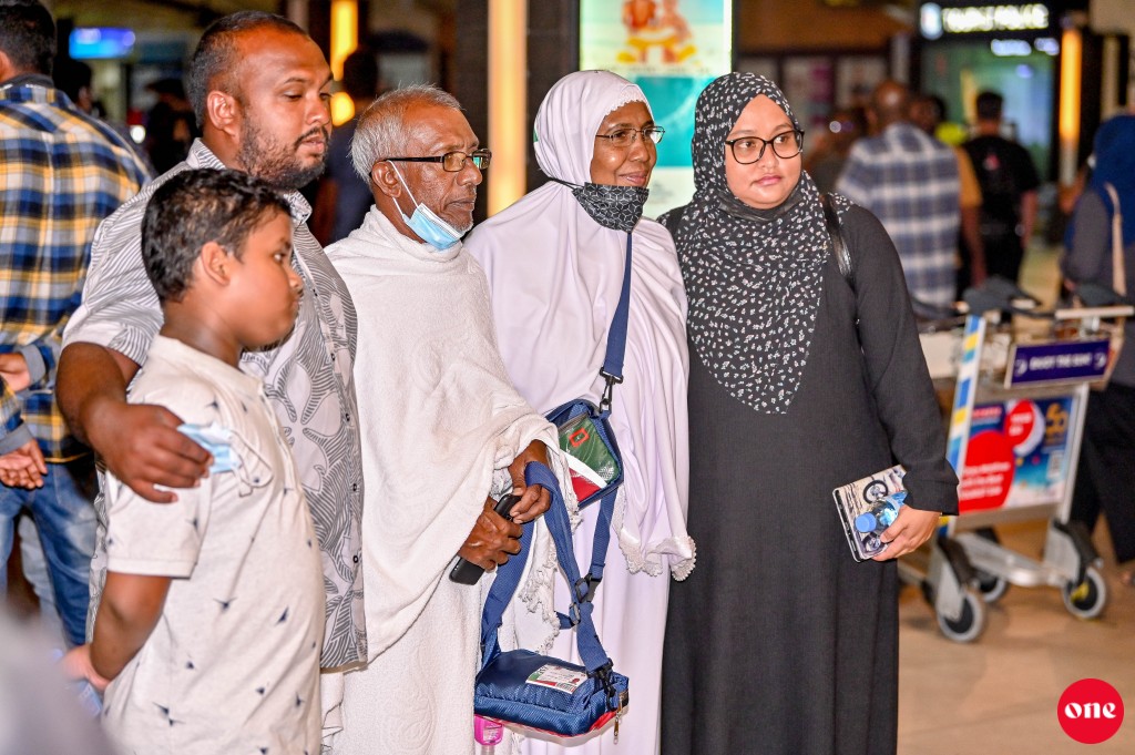 Dhaulathuge haradhugai hajjah dheveynee 69 aharu nuvaa meehunnah