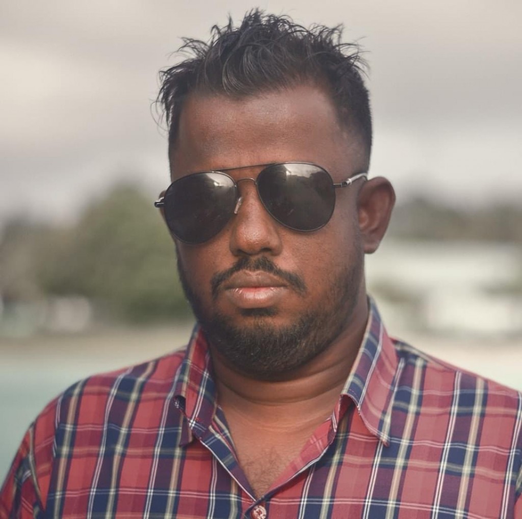 Ihavandhoo gai moodhah dhiya meehaku gelligen hoadhan fashaifi