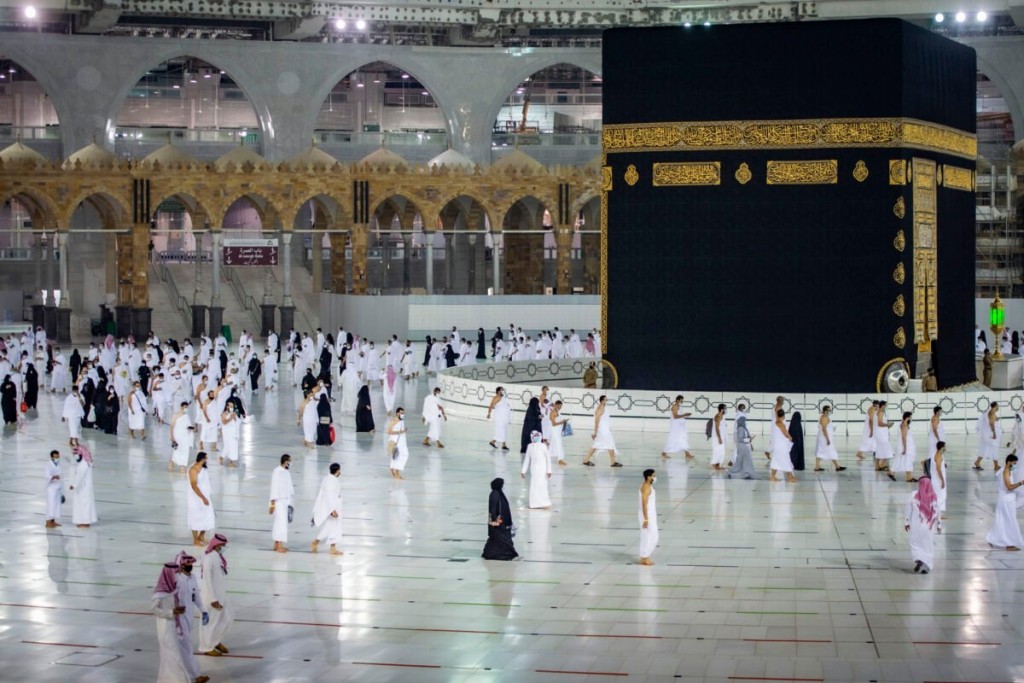 Sharuthu thakakaa eku Saudi inn beyrun Umrah verinnah furusathu hulhuvaalaifi