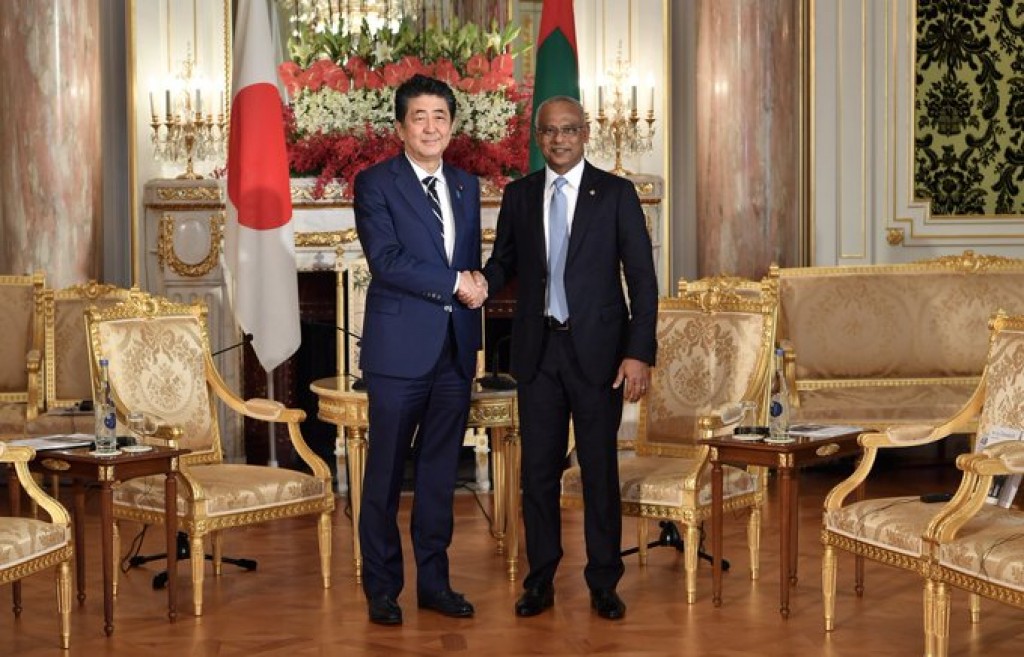 Sihhee haalu kolhu goasve, isthiufaa dhevvi Japan ge boduvazeerah Raees ge heyo dhuaage message eh