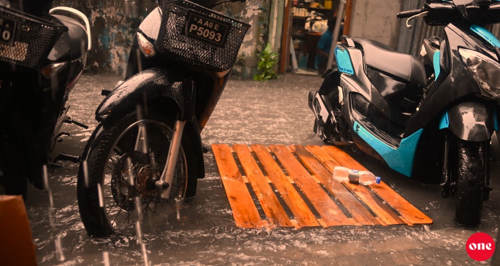 Vihsaaraigai 5 rashakah gellun, enme bodu gellumeh K. Guraidhoo ah