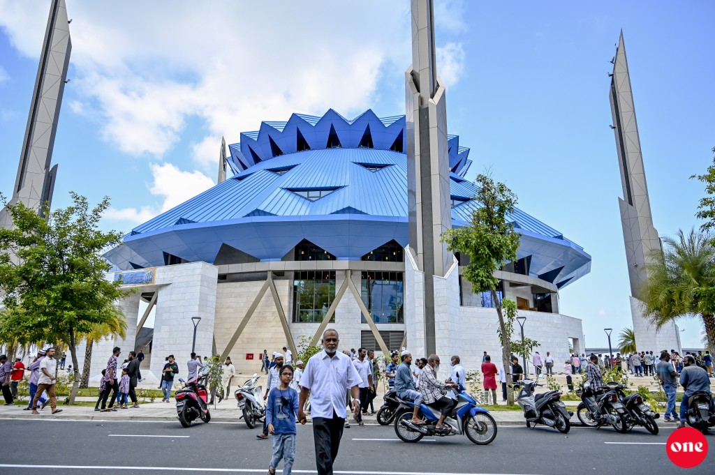 Salman miskithuge AC massala hallu koffin, munnaarun adu nunikuthun midhanee hallu kuramun: Minister