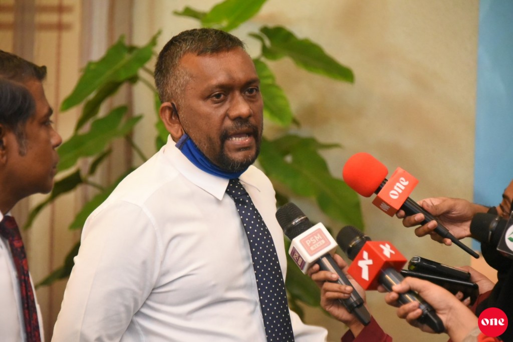 Miee dhuvahaku ves Raajje kurimathinulaa varuge igthisaadhee dhathi kameh, GDP minus 11 percent ah gosdhaane: Fayyaz
