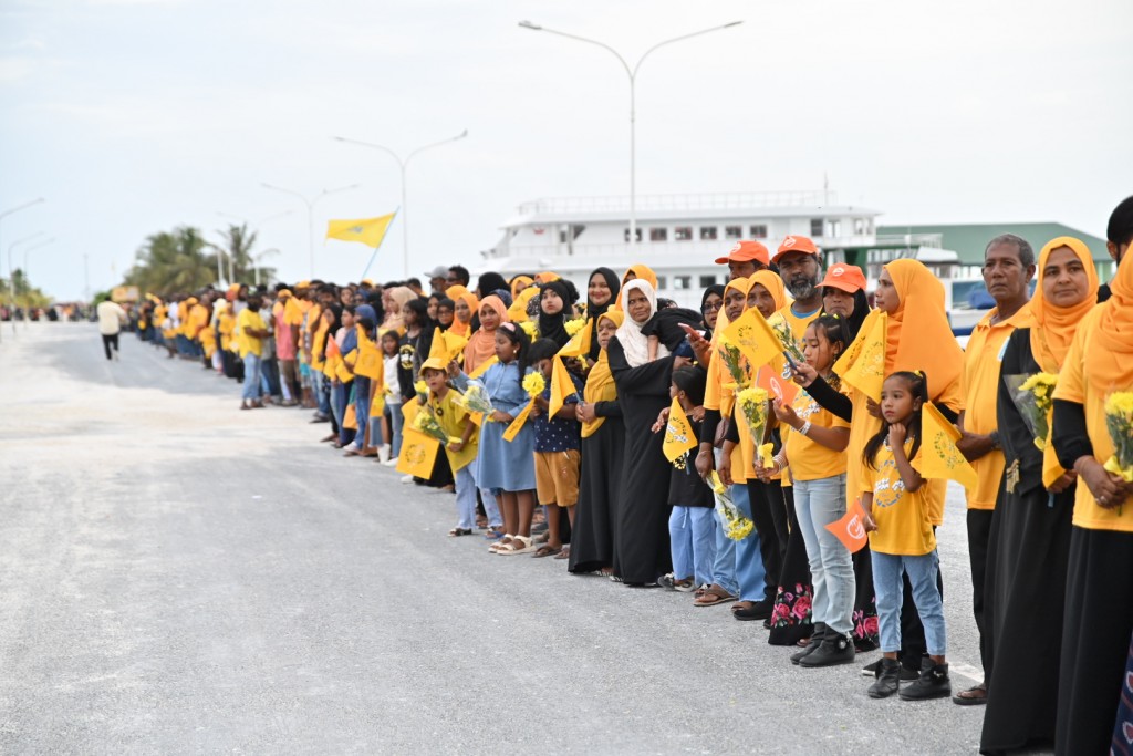 Record akaa eku Kulhudhuffushin dhakkaalee roolheykah neiykann, Raees rayyithunnaa salaam kurevvumugai 55 minute!