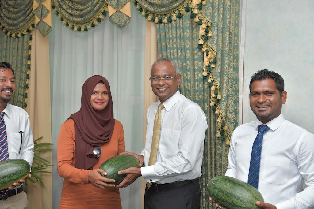 President Solih meets the Members of Thoddoo Island Council
