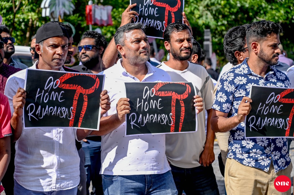 One Photo: Gotabaya ah himaayai dhinumaa dhekolhah kuri muzaaharaa