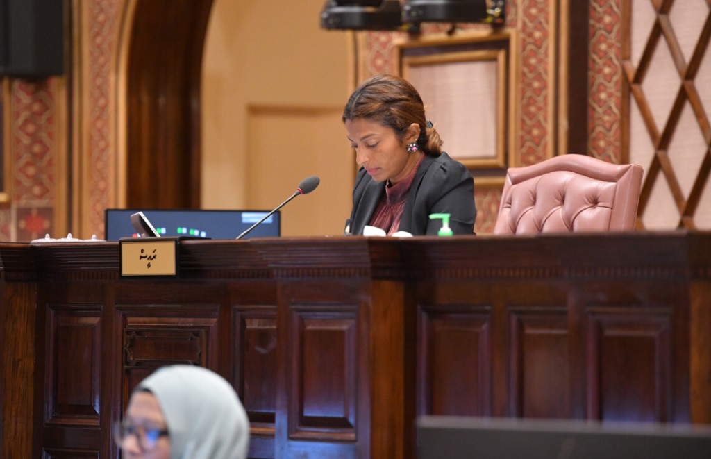Quorum hama nuvegen Majilis jalsaa nubeyvvunu
