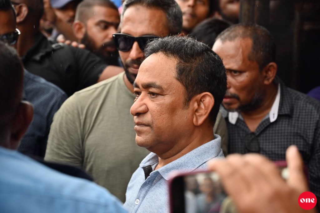 Raees Yameen ge aa siyaasee party ufahdhan anna aadheetha dhuvahu EC ah husha'halhanee