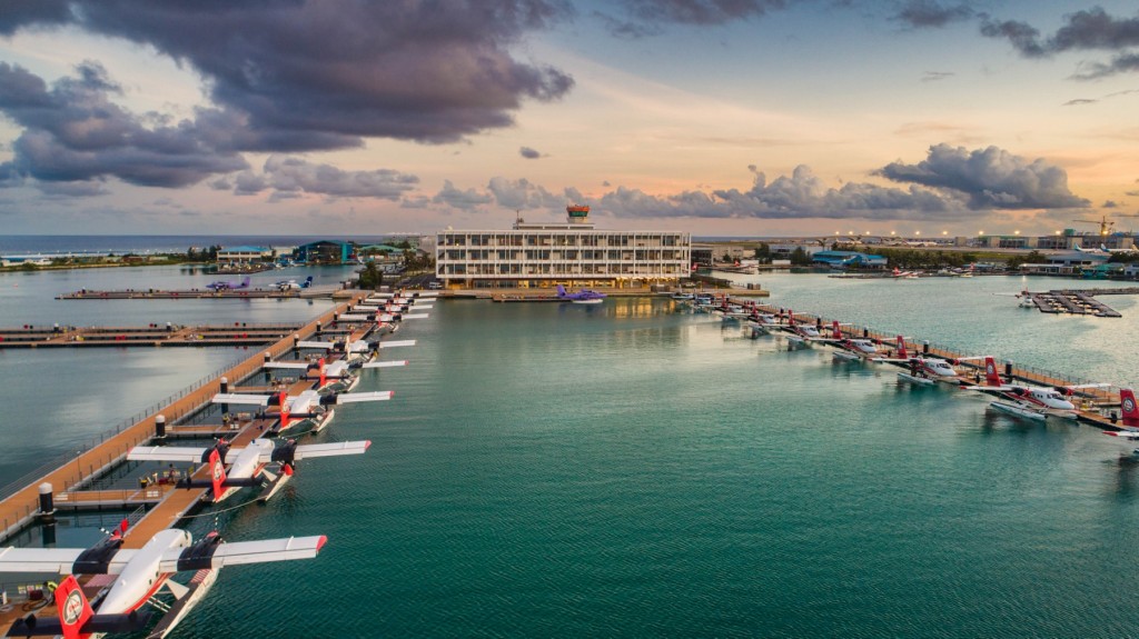 Mi aharuge Global Best Projects award Noovilu Seaplane terminal ah