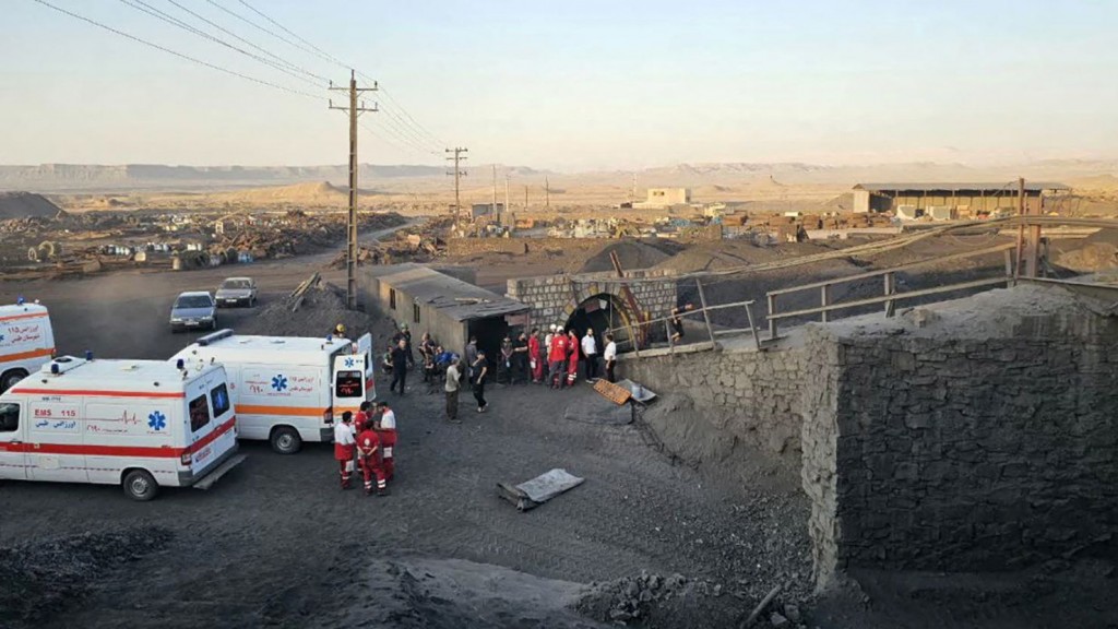 Iran ge coal mine eh govai 51 meehun maruvehjje
