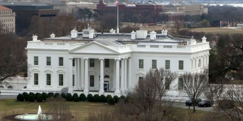 White House ge cafeteria ge muvazzafaku covid ah positive ve riyaasee gekolhu alert ah genesfi