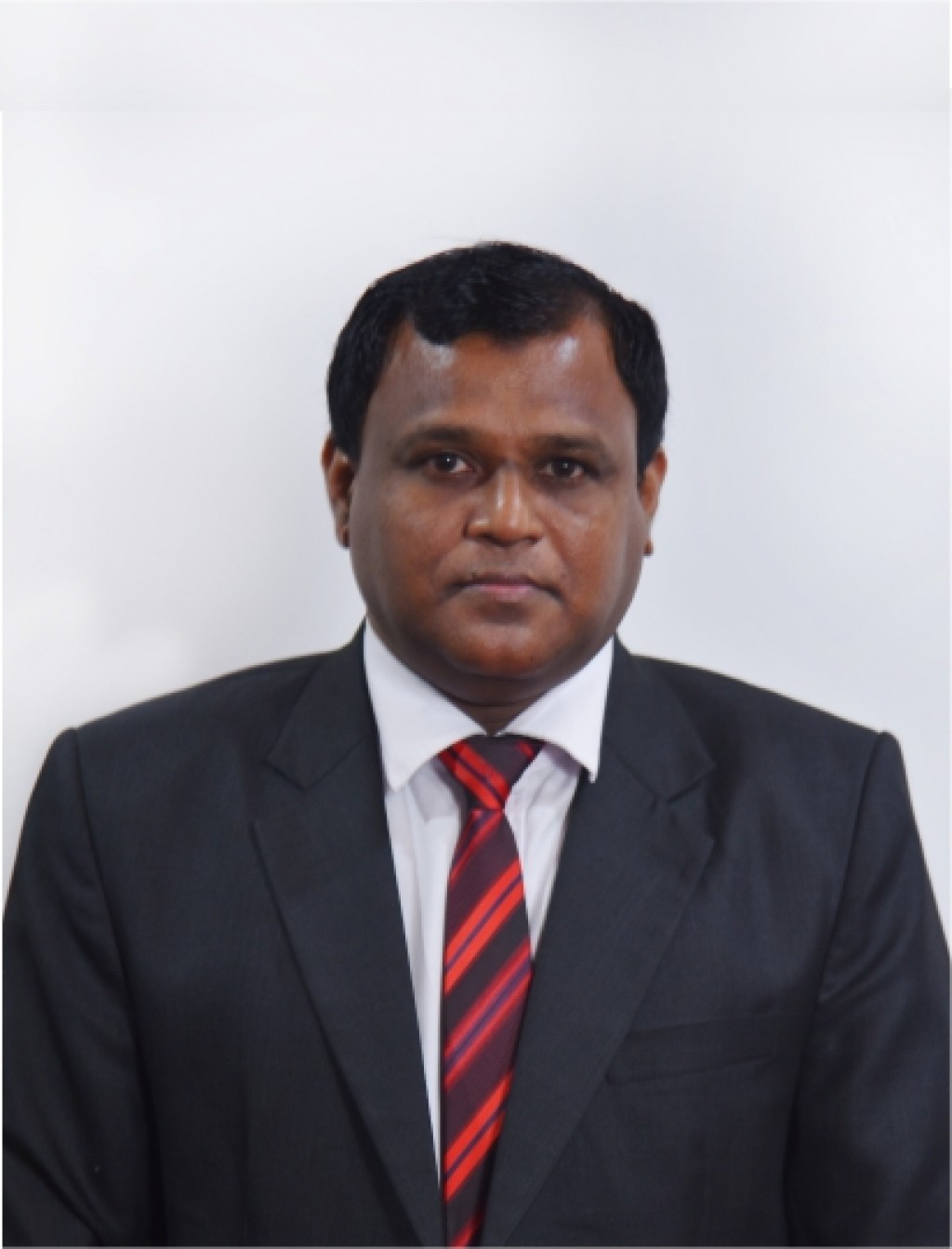 Jinsee furasaara akee aadhaige kameh kamah dheyhavaa gothah vaahaka dhekkevumun Ghaazee Sameerah fiyavalhu alhaifi