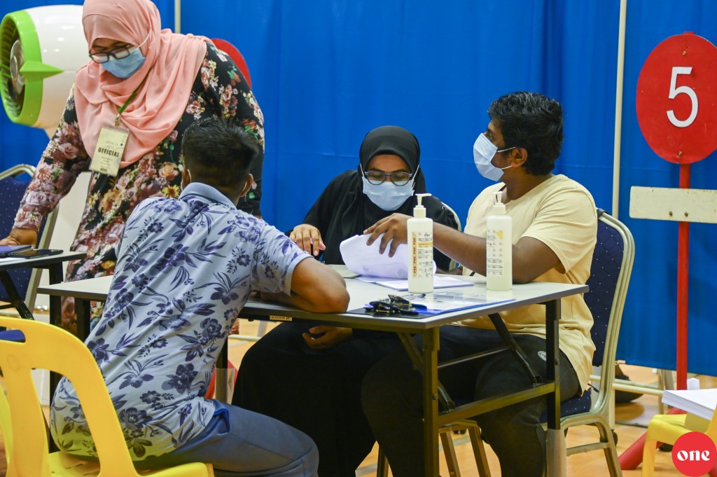 Maadhamaain feshigen Male' sarahahdhugai appointment akaa nulaives vaccine jeheyne