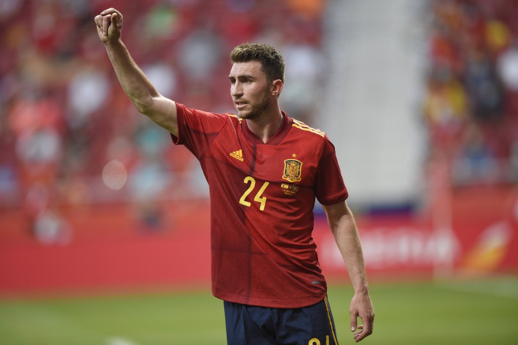 Spain jersey gai Laporte ge furathama fenilun, Portugal aa evvaru