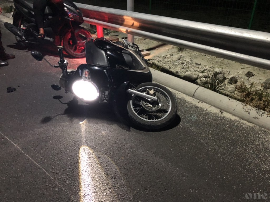 Bridge highway gai hingi accident ehggai meehaku maruvejje