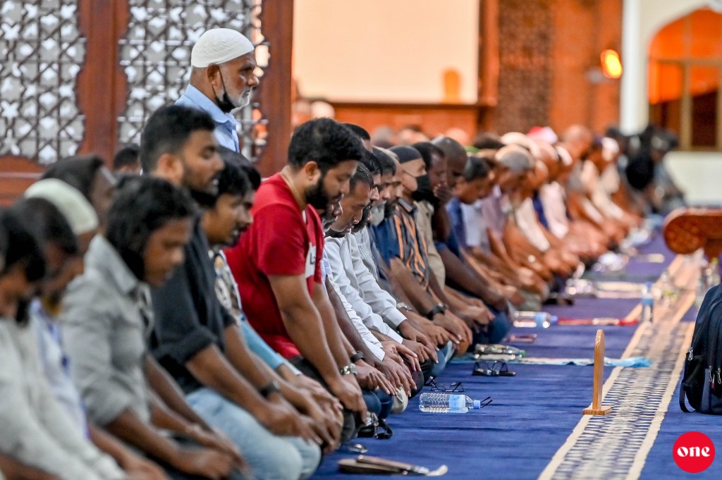 Roadhaige hikumathakee Allah ah biruvethive thaguvaaverivun, roadha akee tharubavee filaavalheh: Huthuba