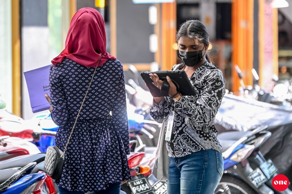 Boahimenumah mauloomathu nudhevi thibi meehun 1423 ah gulhan edhijje