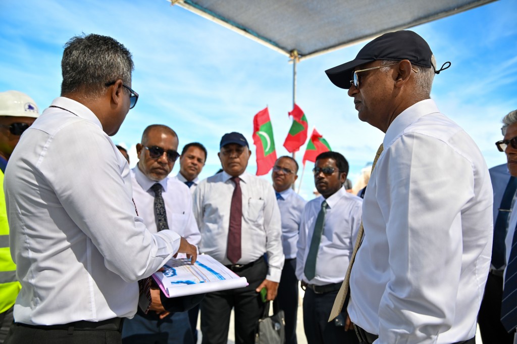 Photo: Raees, F. Magoodhoo airport mashroo kuriyahdhaa goi ballavailevun