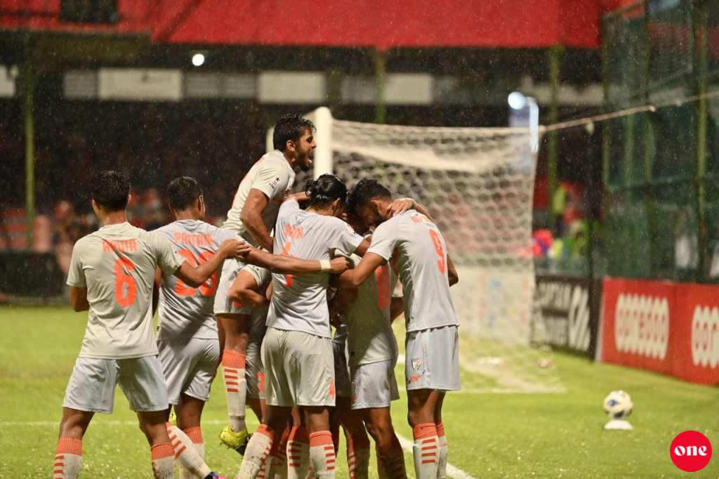 Nepal ge furathama final in bali, India 8 vana faharah SAFF kaamiyaabu koffi