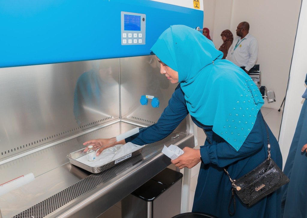Thinadhoo Hospital gai Chemotherapy ge hidhumaiiy fashaifi