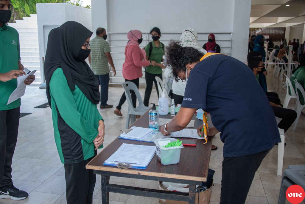 School kudhinnah covid ge dhevana dose jahan fashaifi, furathama dose jahan nufashaa 5 school eh