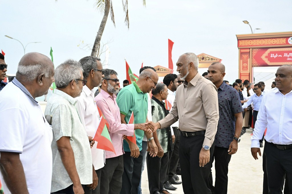 Ihavandhoo gai 200 housing unit hadhaidheynan: Raees