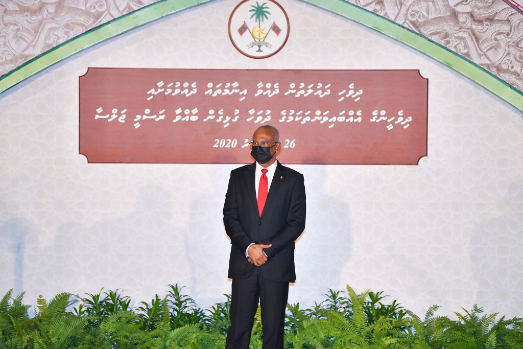 Ufaaveri dhuvas thakakah aliviley kamuge unmeedhu thah annanee aavamun: Raees
