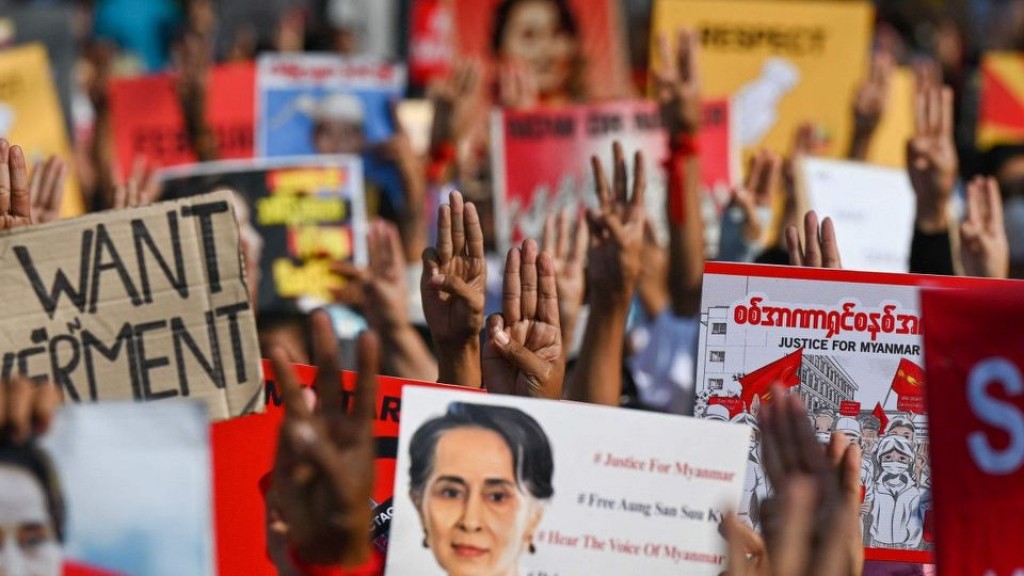 Myanmar bagaavaathah China in eheetherivaa kamuge thuhumathaa eku varugadha muzaaharaa thakeh, China in ekan dhogu kurey