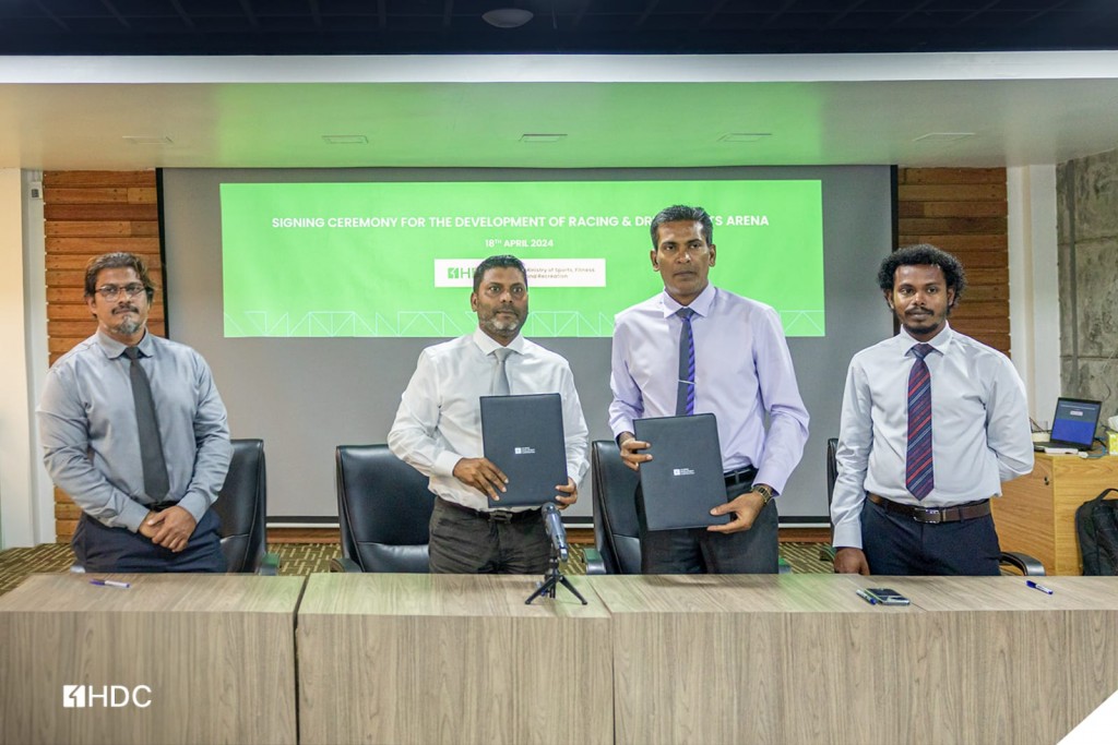 Male' sarahahdhugai racing track akaai surfing stadium eh tharaggee kuranee