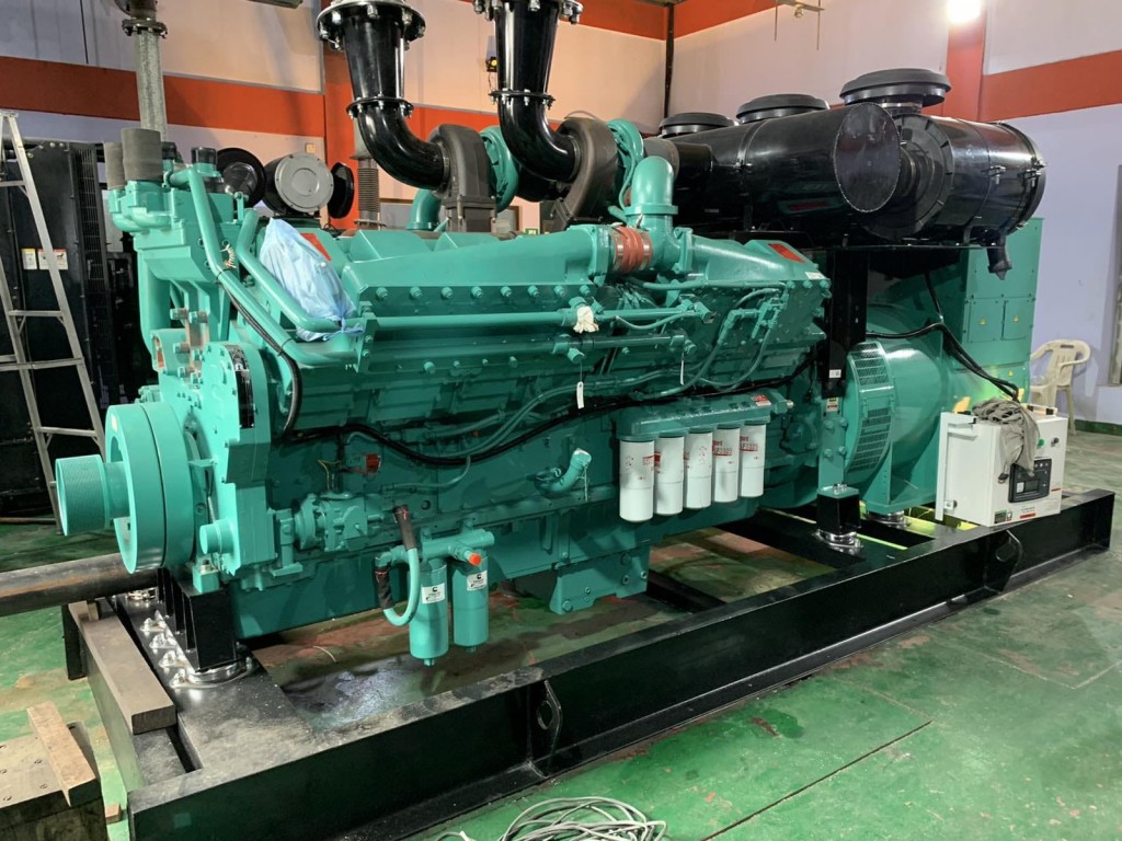 Fenakain Kudahuvadhoo gai 1,200 Kilowatt aa generator eh bahattaifi
