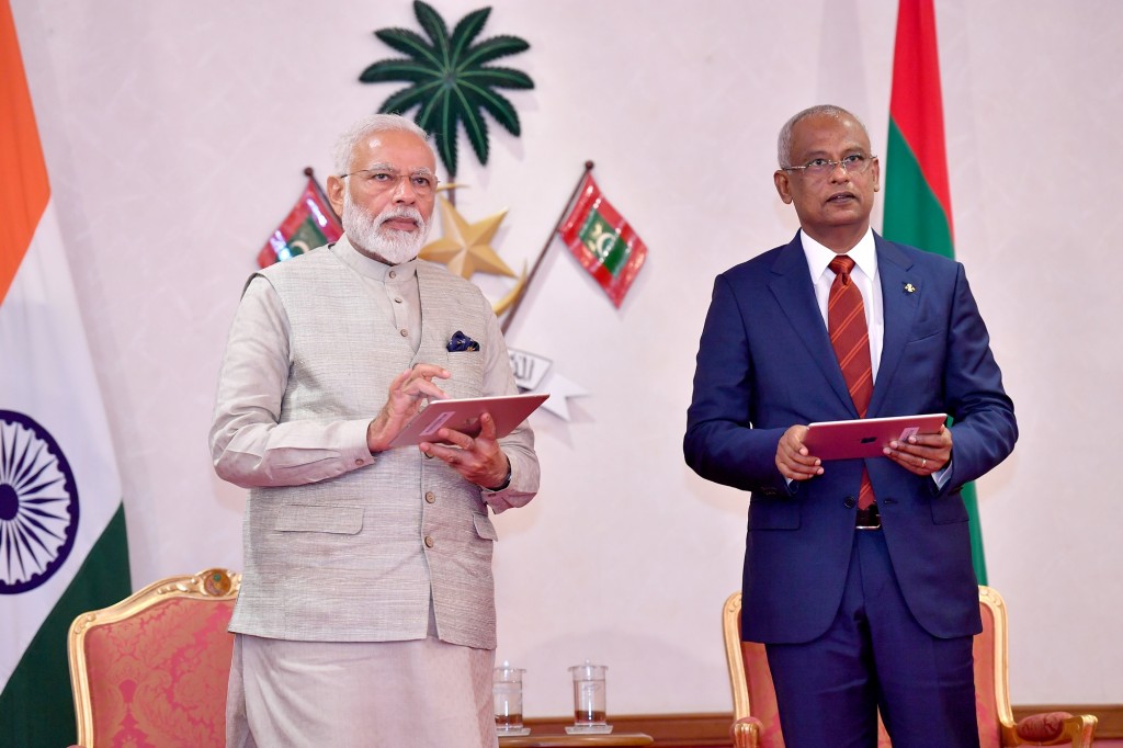 Cargo ferry dhathuru thakaaeku Raajje-India ge ekuverikan ithurah badhahivegendhaane: Raees