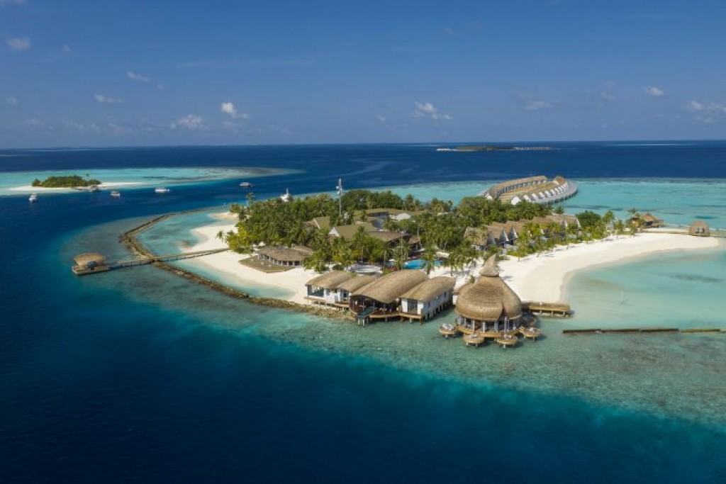 Outrigger in Maafushivaru Resort ganefi