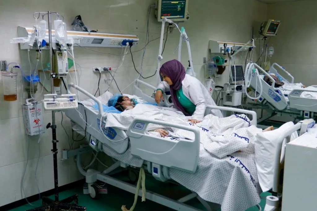 Theyo husvegen Gaza gai huri hama ekani Cancer Hospital bandhu kohfi
