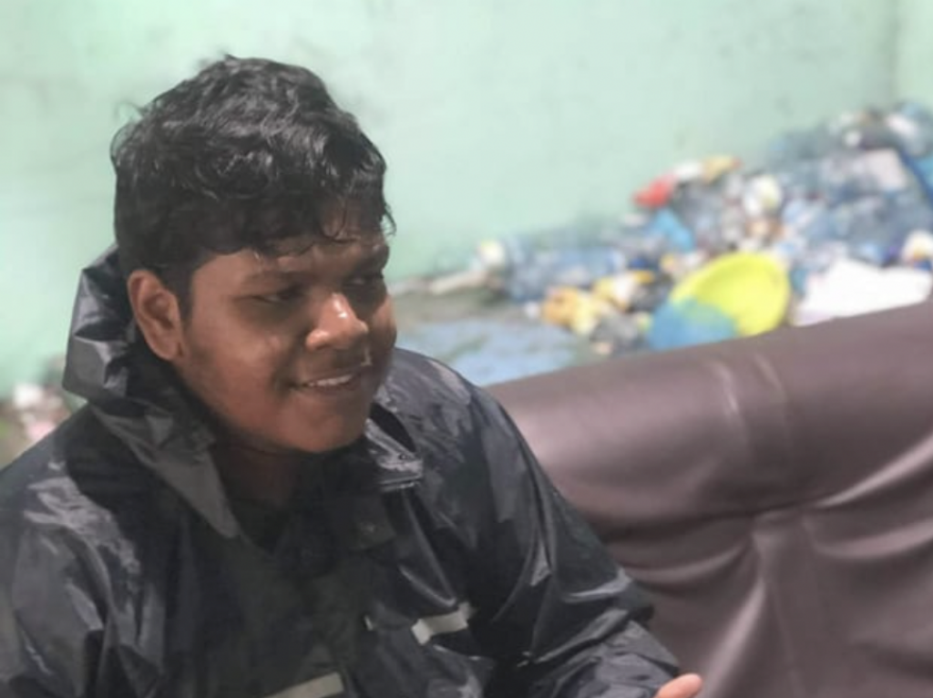 Bridge gai hingi accident eh gai aniyaavi zuvaanaku maruvejje