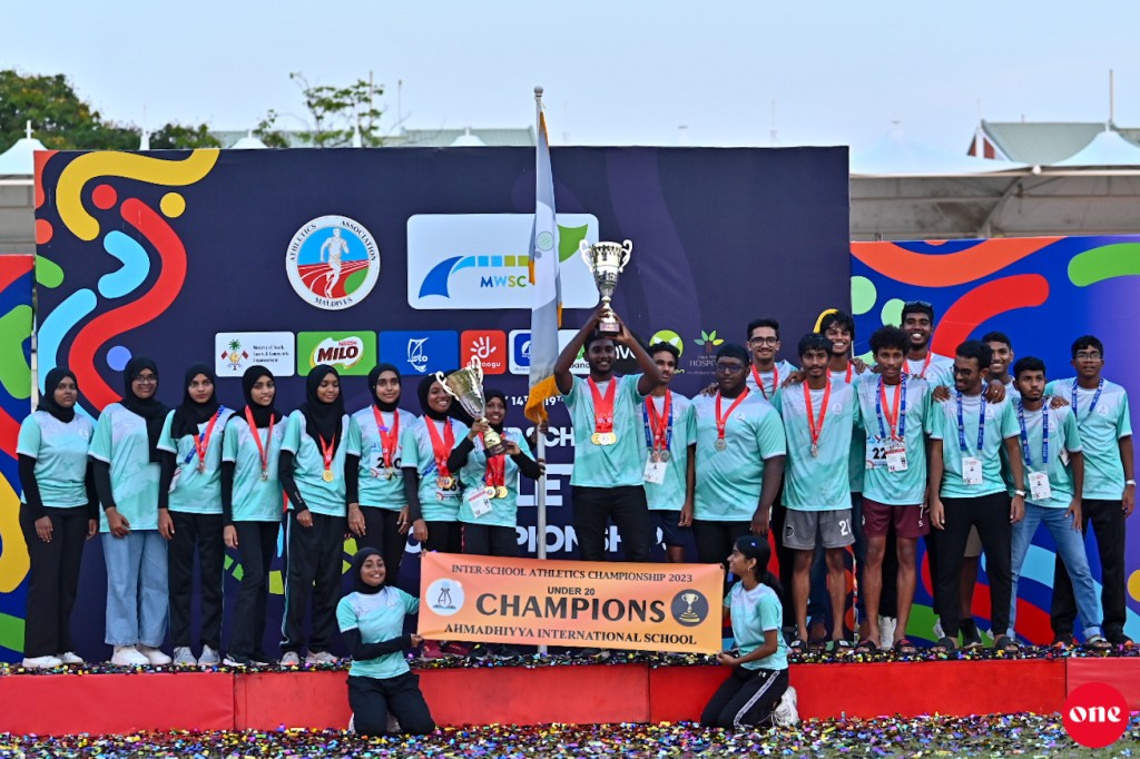 Inter School Athletics: Vaadhaveri mubaaraathun enme bodu kaamiyaabee eh Ahmadhiyyaa ah