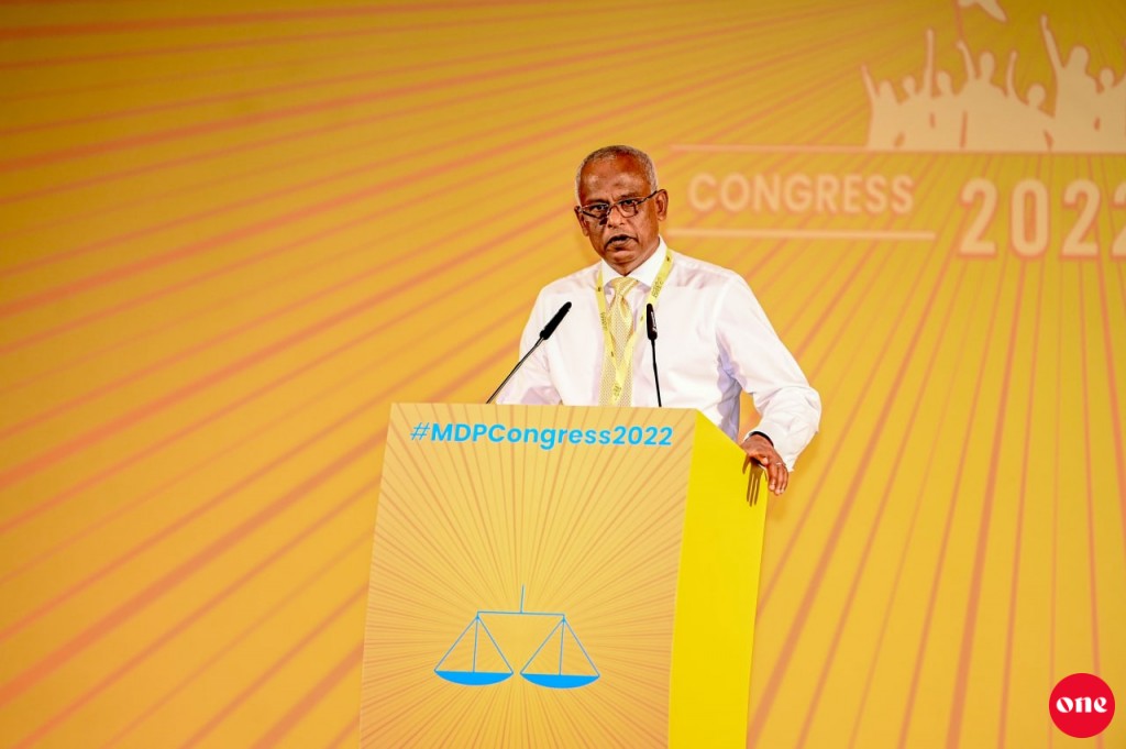 Riyaasee inthihaabu kaamiyaabu kurumah hiyaalu thafaathuvun thakah hallu hoadhai ekathi gandakah vaan jehey: Raees