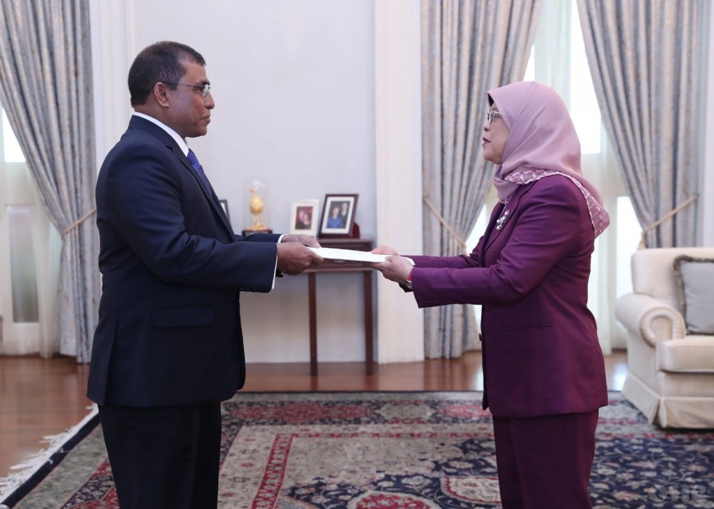 Maldivian Ambassador to Singapore presents credentials to President of Singapore