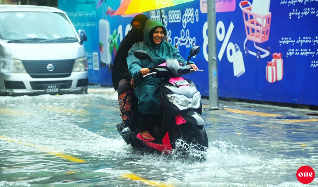 kuriyah oi thin dhuvahuves raajeyge huriha hissabakah visaara kuaane: met office