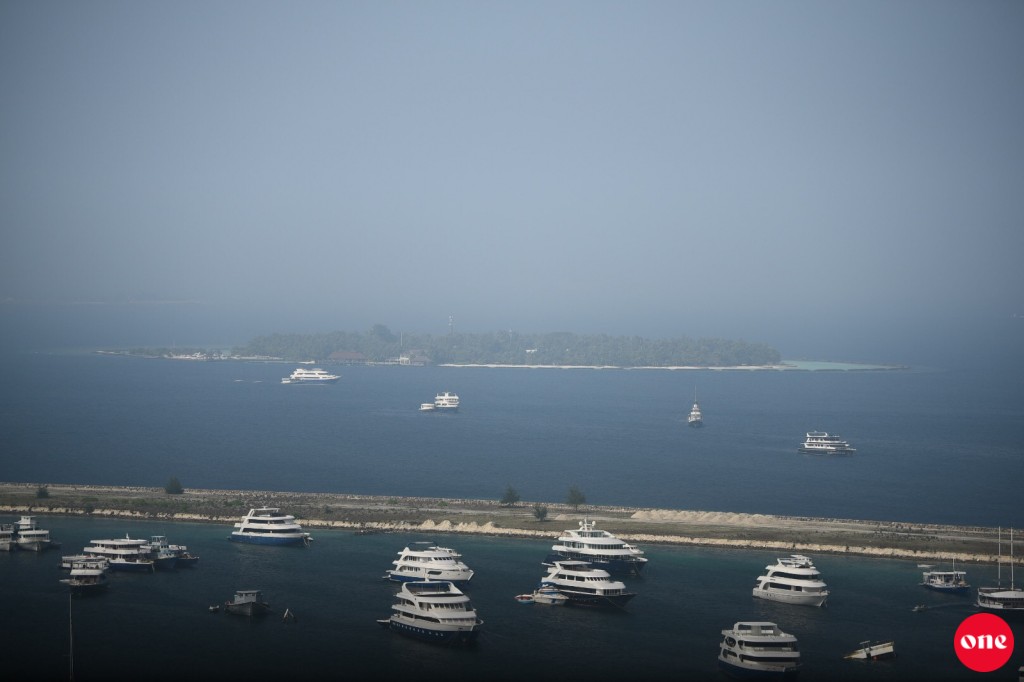 Iruvai moosumugai  Raajjey ge vai nurahkaatheri minvarakah nusaafuvey!