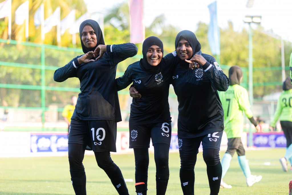 STO MYAT Futsal Fiesta: Femmina division ge thaareehee final ah Dhiffuhttaai Apocalipse Senora