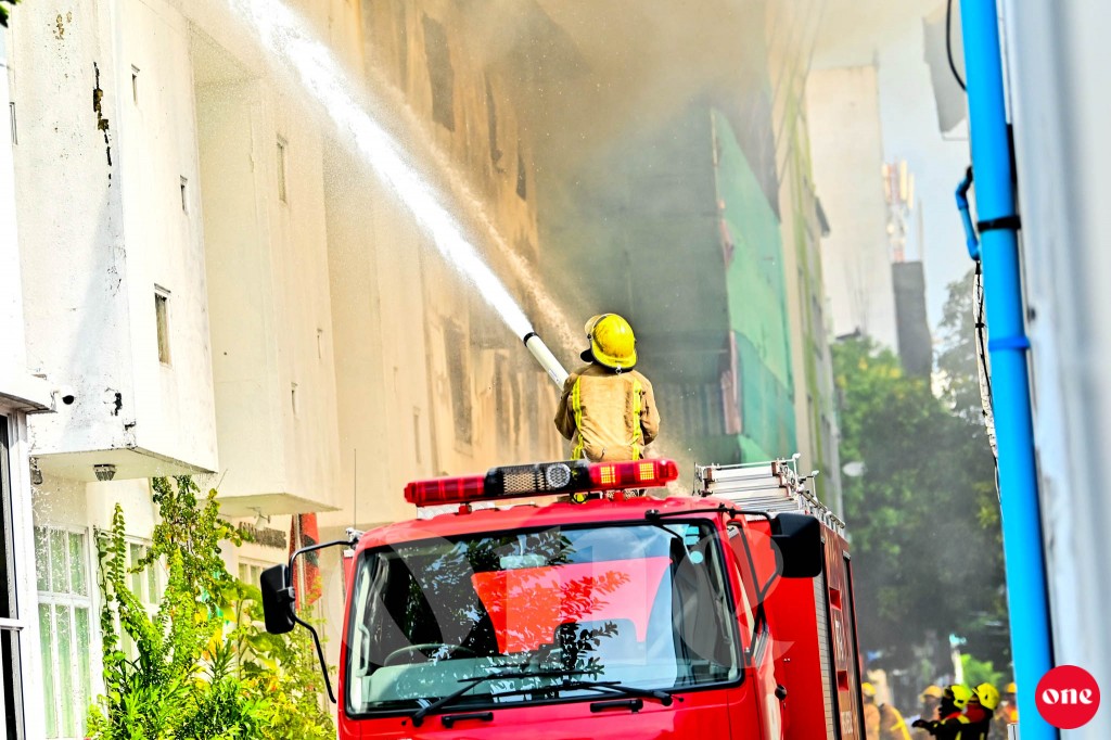 Umraa ah dhaan ehkuri 4000 dollar rakkaa koffai huree roavi imaaraathugai, sifain vadhe hoadhaidheefi