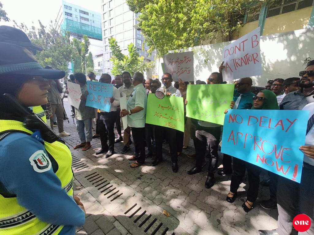 Vazeerunge massala agenda kuri dhuvahu majilis thereah ukee kukulhubis!