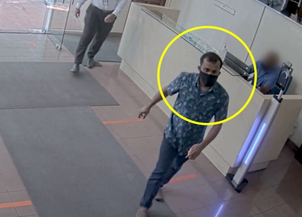 Dollar hoadhaidheyne kamah bune makaraai heelathun faisaa athuli meehaku hoadhanee