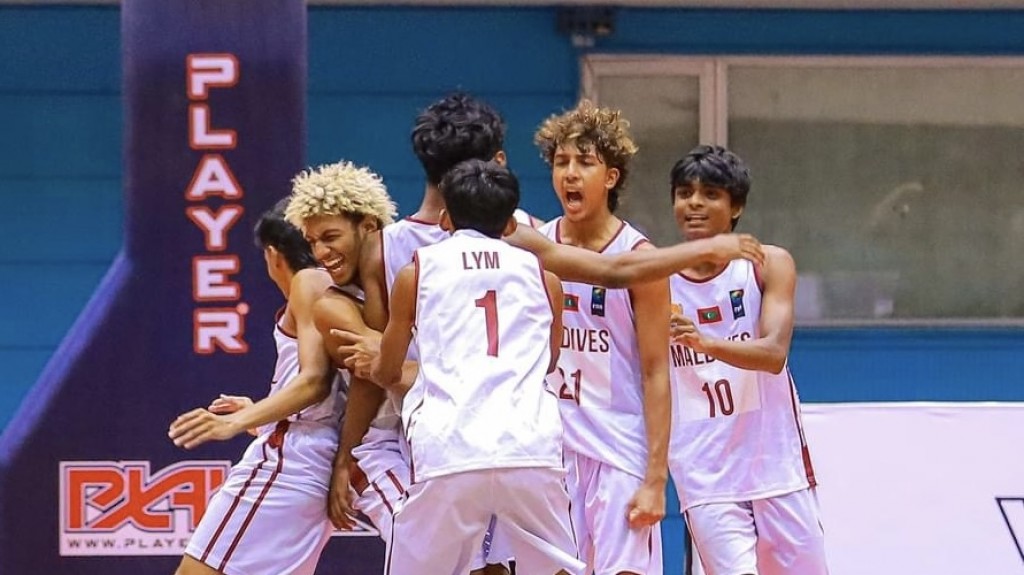 Zuvaan basketball team in bronze medal hoadhaifi