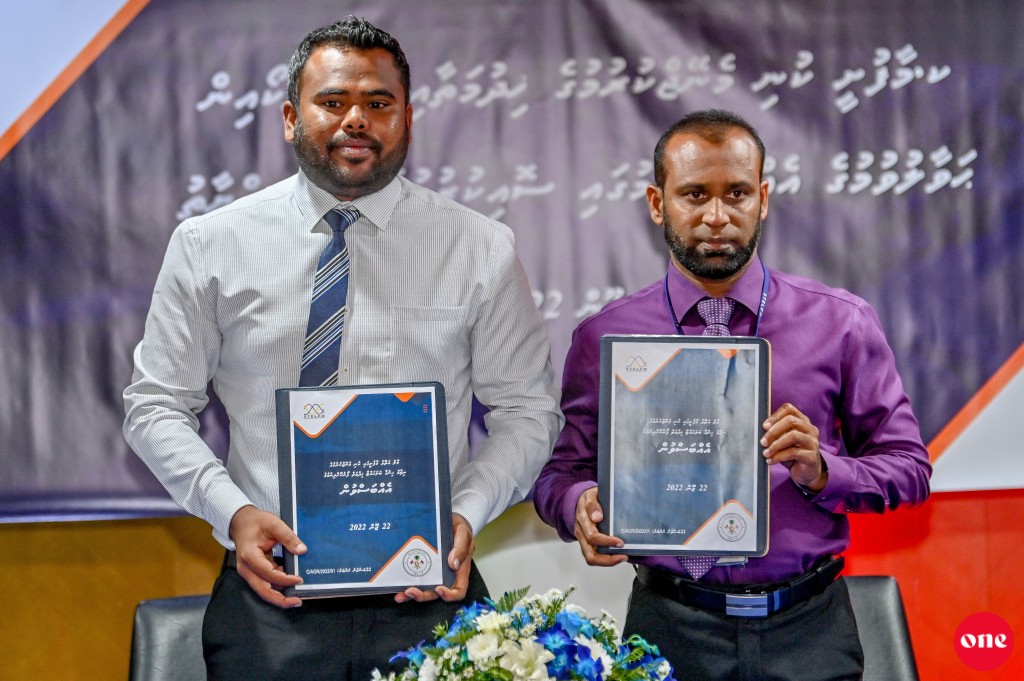 Maafusheege kuni manage kuran fashai Utility ge hurihaa hidhumatheh dhey furathama kunfungyakah STELCO!