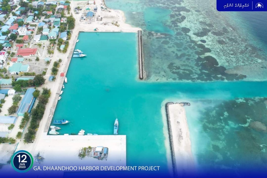 Dhaandhoo magumathin maruvefai oiy zuvaanaku fenijje