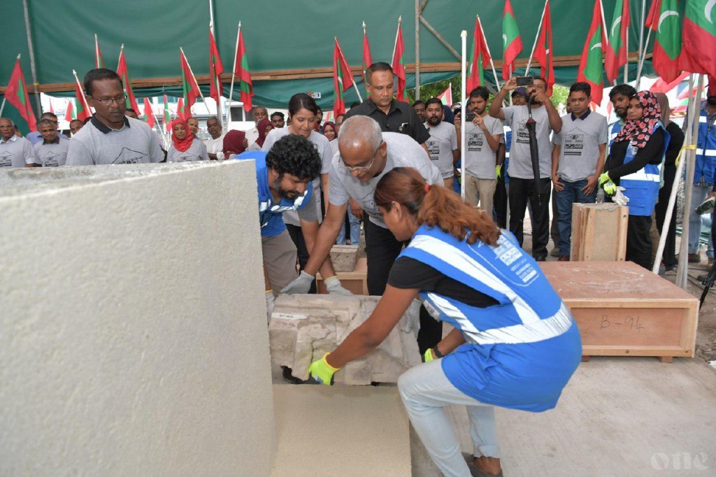 President: 12 mosque developments will begin in nine islands this year