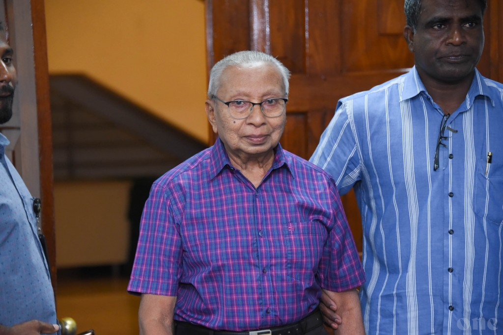 NIshan Izzudheen izzathuge veriyaa Umaru zaahiru avahaara vejje