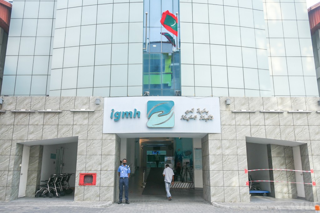 ONE BREAKING: IGMH ge ICU gai faruvaa hoadhamun ai dhemeehehgge ithurun 3 naruhaku Covid ah positive vehjje