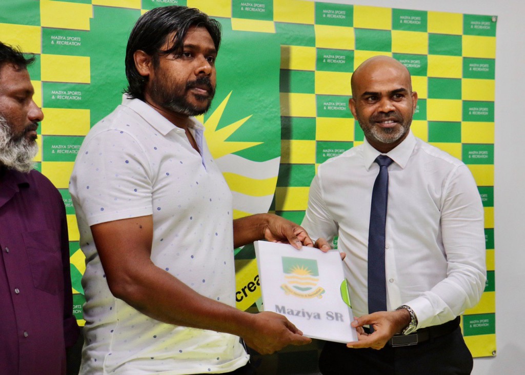 Maziya ge Coach akah thajuribaakaaru Coach Nizambe hamajassaifi